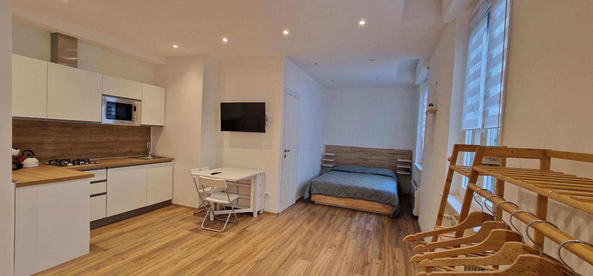 Apartamento La Perla Di Ro Savona Exterior foto